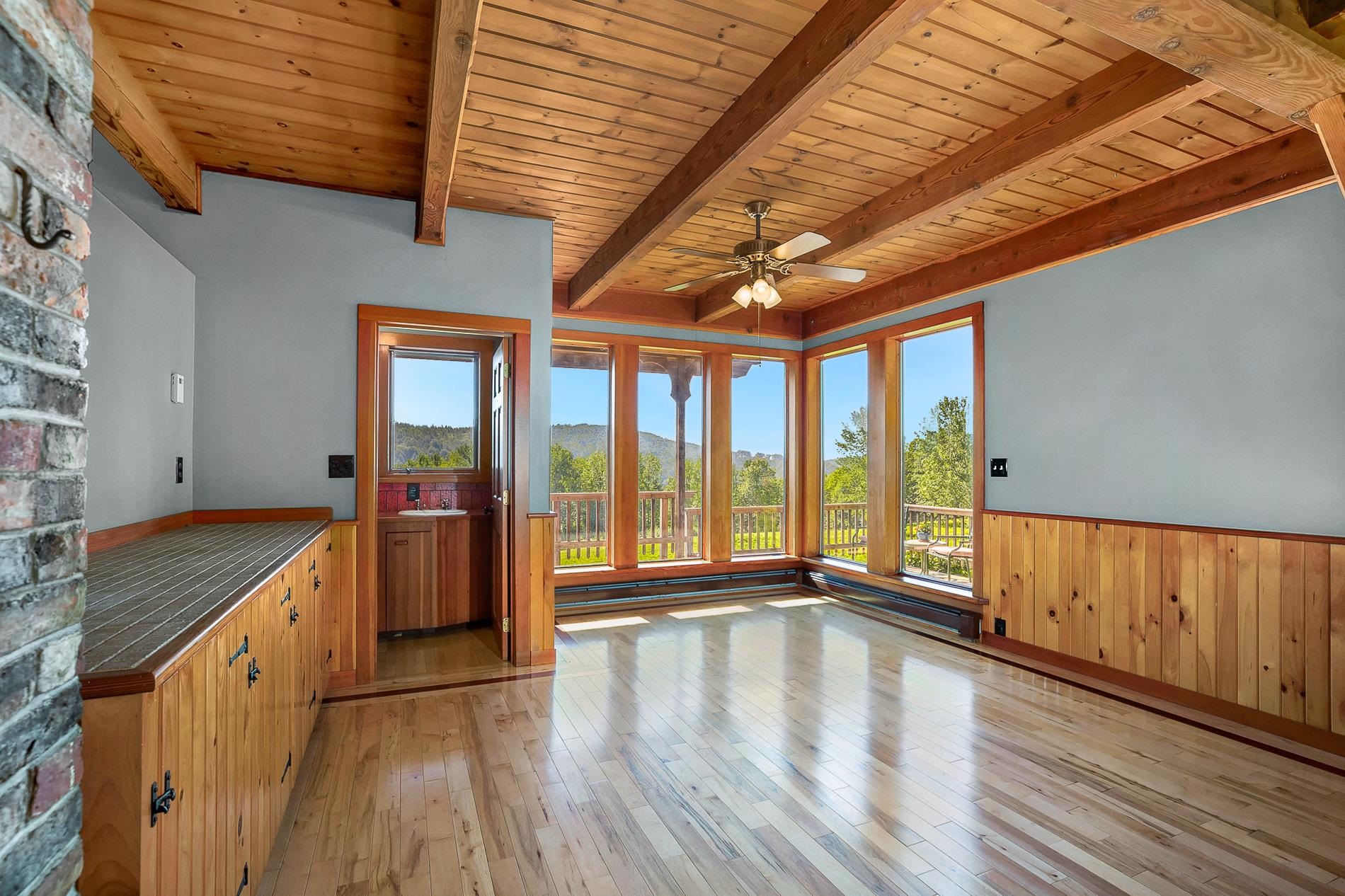 429 New Boston Road Norwich, VT 05055 - Photo 10 of 39 Gallery Image 10