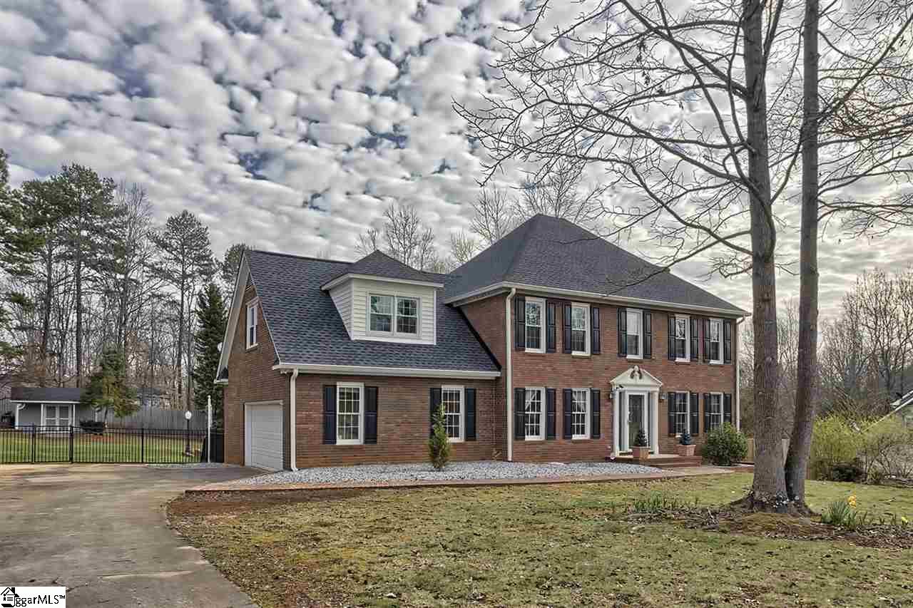 415 Quail Run Circle Fountain Inn, SC 29644 - Photo 1 of 35 Gallery Image 1