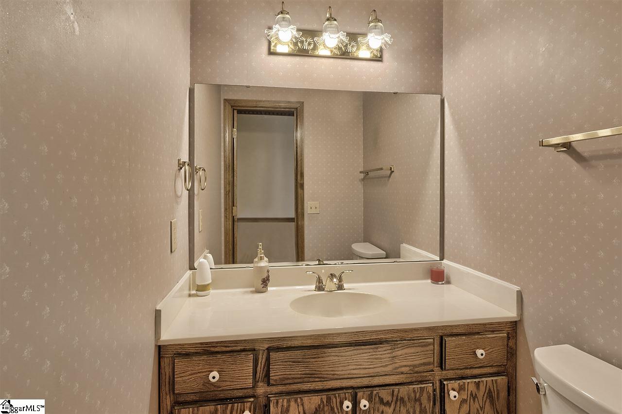 415 Quail Run Circle Fountain Inn, SC 29644 - Photo 25 of 35 Gallery Image 25