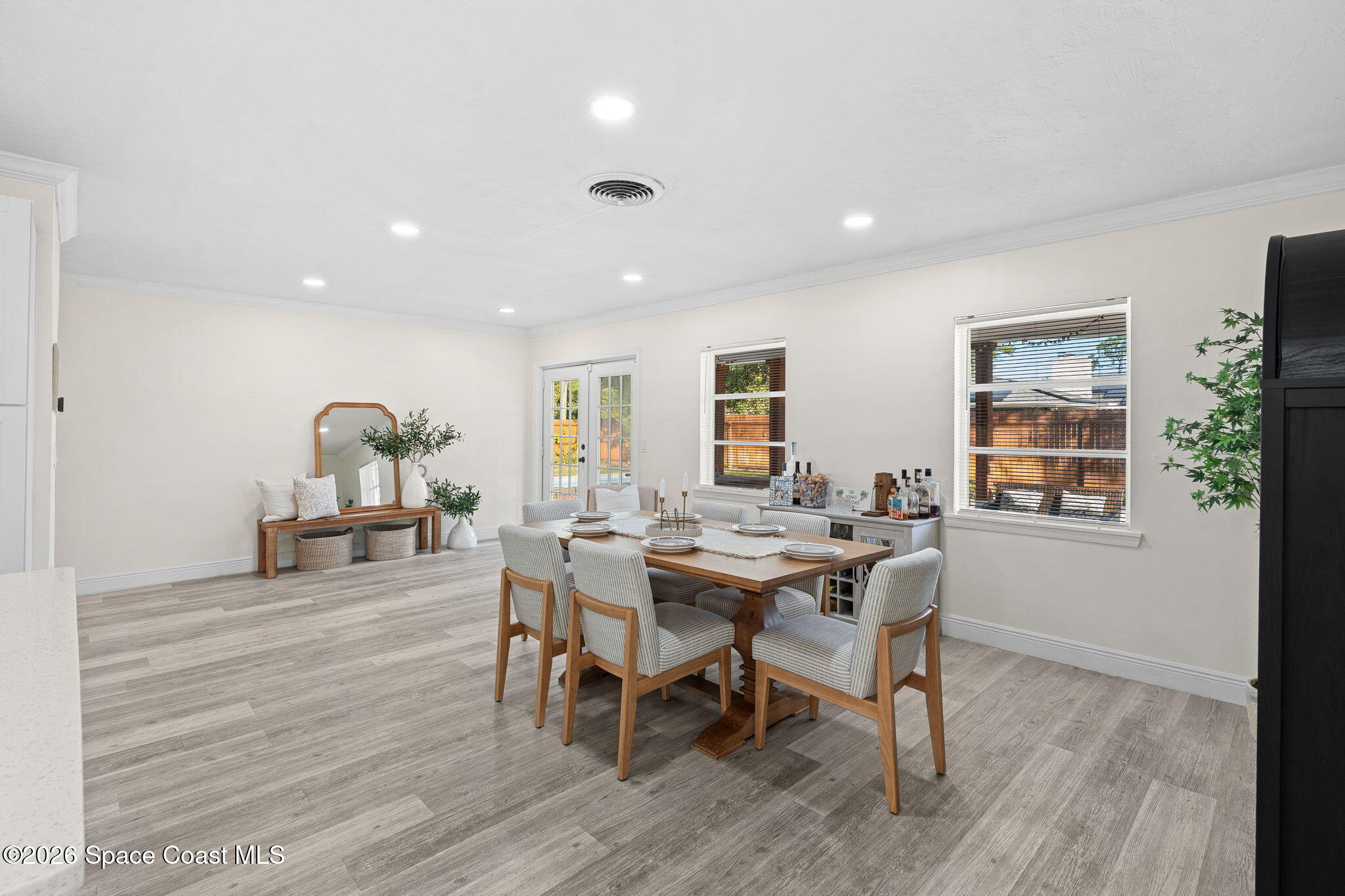 2319 Hunterfield Road Maitland, FL 32751 - Photo 14 of 48 Kitchen to Dining Room Views