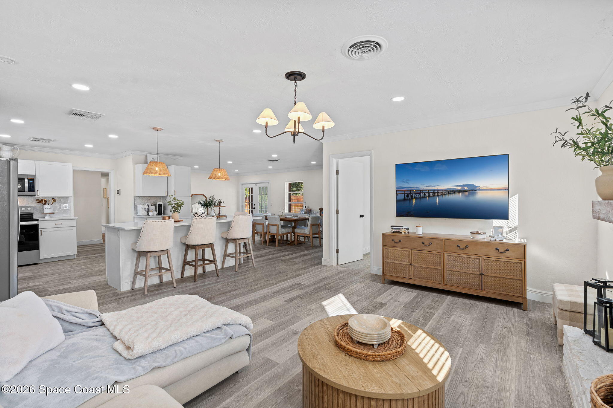 2319 Hunterfield Road Maitland, FL 32751 - Photo 17 of 48 Kitchen to Living Room Views