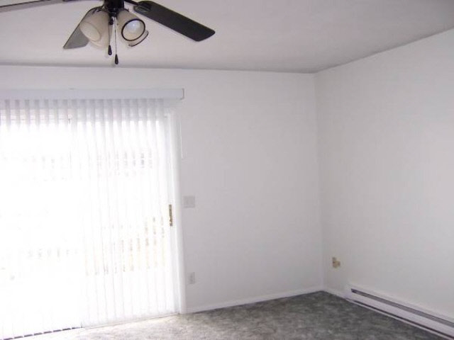 136 South Park Lane Butler, IN 46721 - Photo 3 of 8 Gallery Image 3
