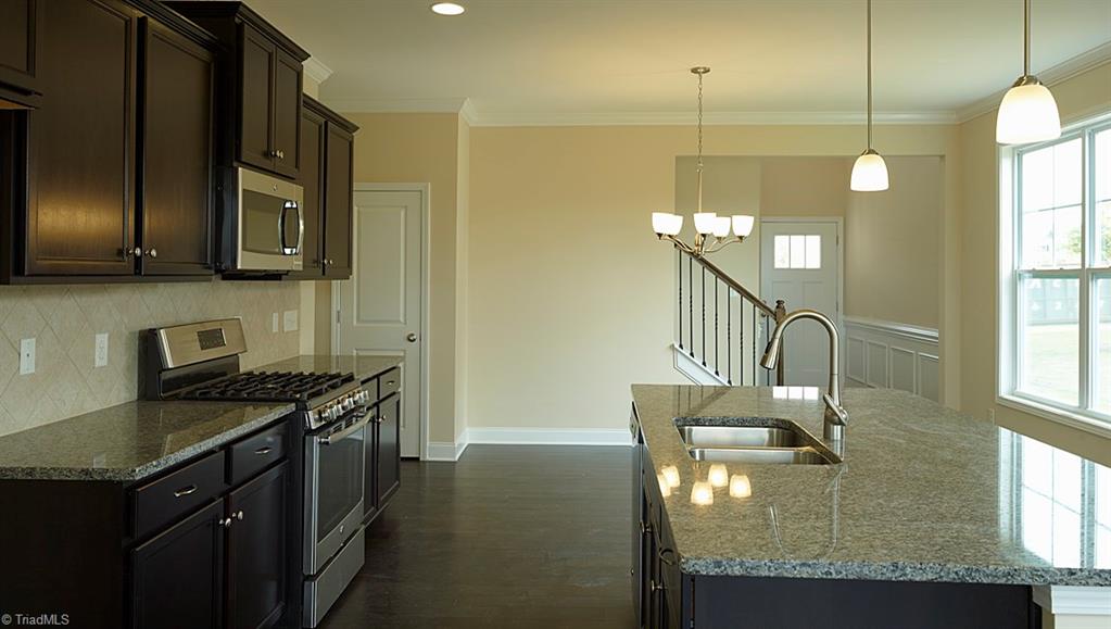 9 Finley Ridge Way Greensboro, NC 27455 - Photo 3 of 4 Gallery Image 3