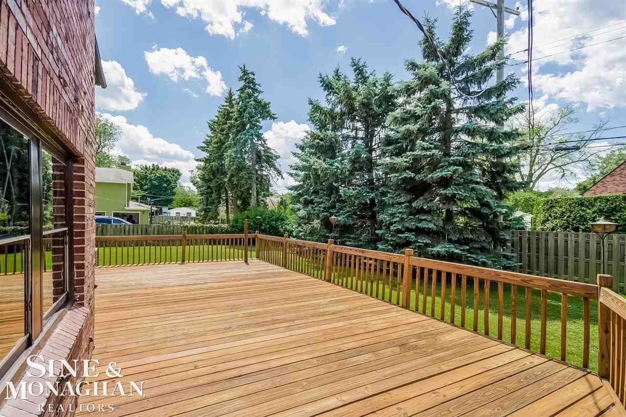 1035 Bishop Road Grosse Pointe Park, MI 48230 - Photo 45 of 62