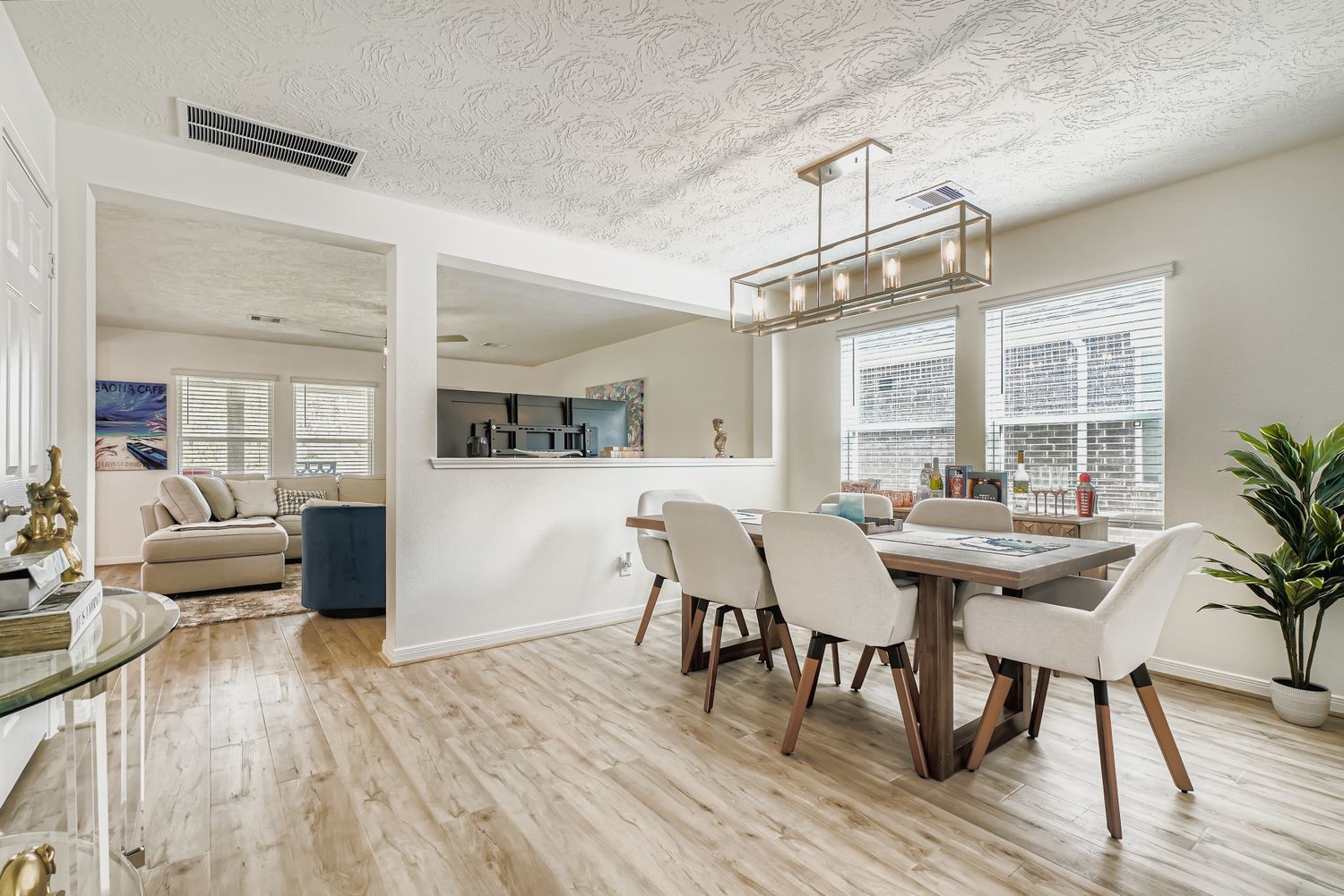 25606 White Alpine Drive Spring, TX 77373 - Photo 8 of 29 Dining Room