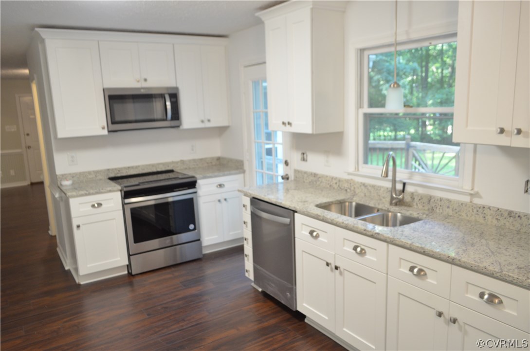 9607 Dry Creek Road Chesterfield, VA 23832 - Photo 8 of 41 Gallery Image 8