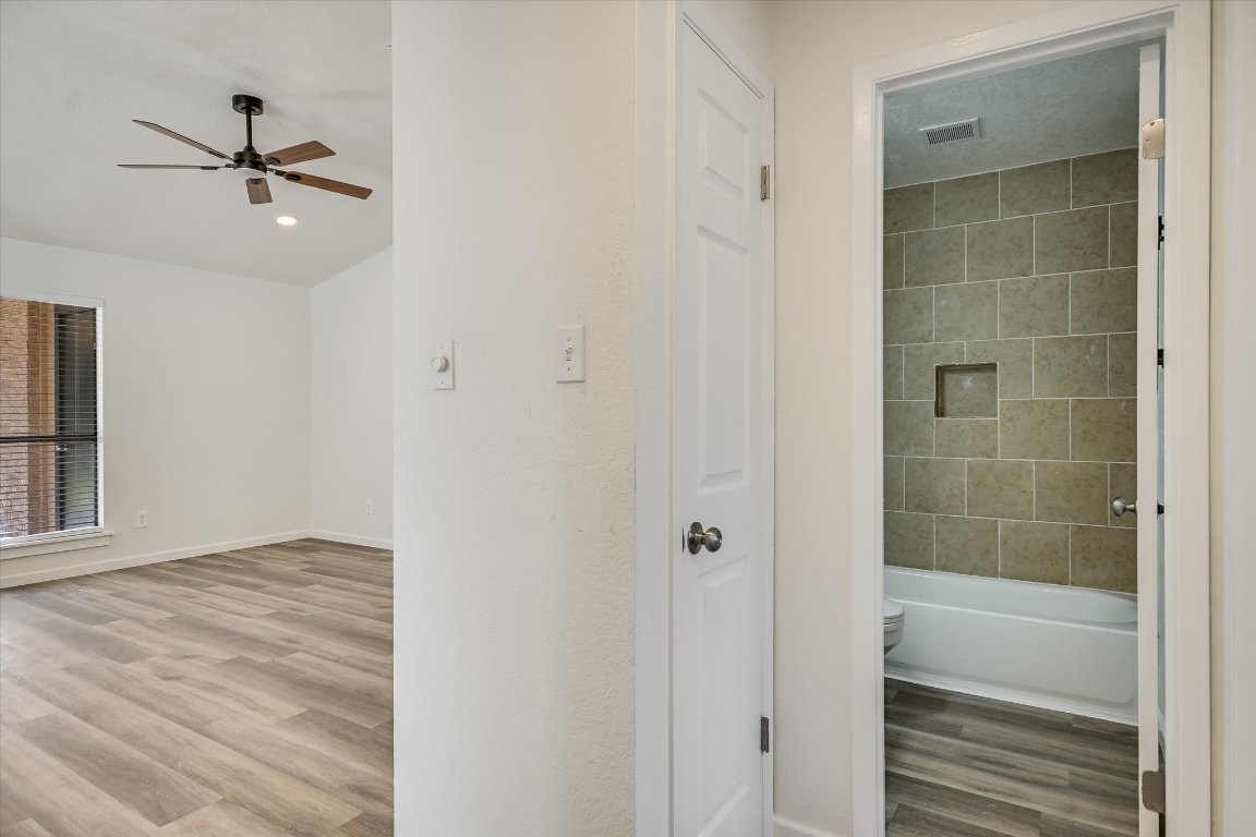 1402 Waterloo Trail, Unit B Austin, TX 78704 - Photo 10 of 18