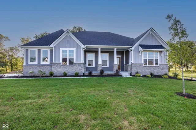$859,900 | 9437 North Dogwood Drive, McCordsville, IN 46055