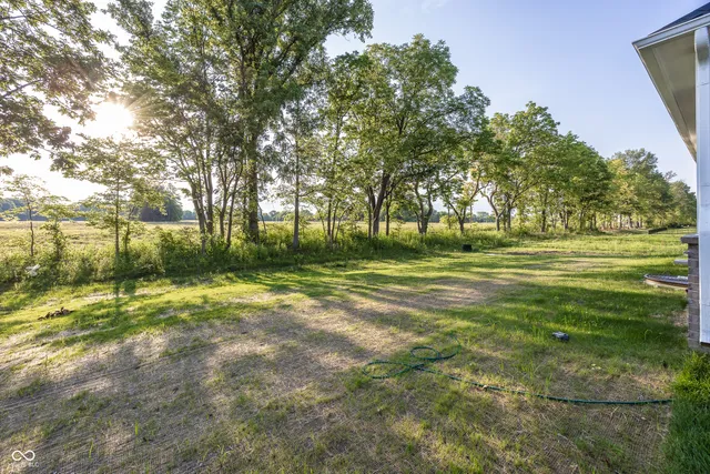 $859,900 | 9437 North Dogwood Drive, McCordsville, IN 46055