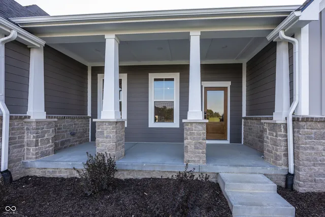 $859,900 | 9437 North Dogwood Drive, McCordsville, IN 46055