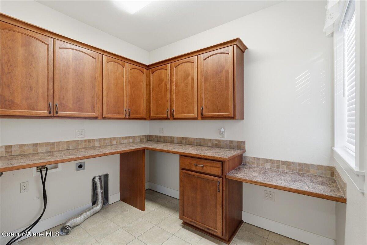 962 Waterloo Lane Coeur D'Alene, ID 83815 - Photo 25 of 46 Access from Master Bath or Mud Room