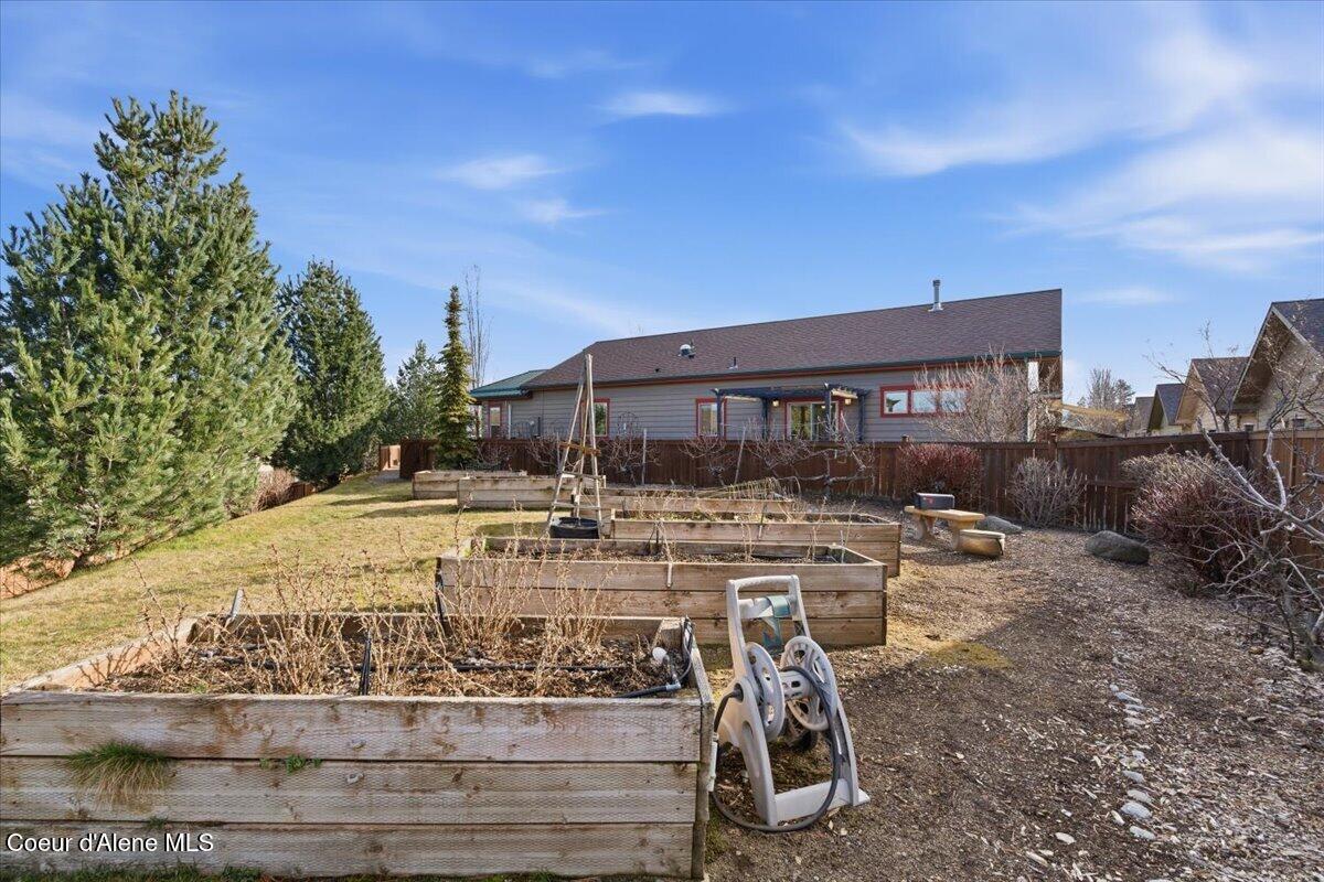 962 Waterloo Lane Coeur D'Alene, ID 83815 - Photo 3 of 46 962 Waterloo Ln