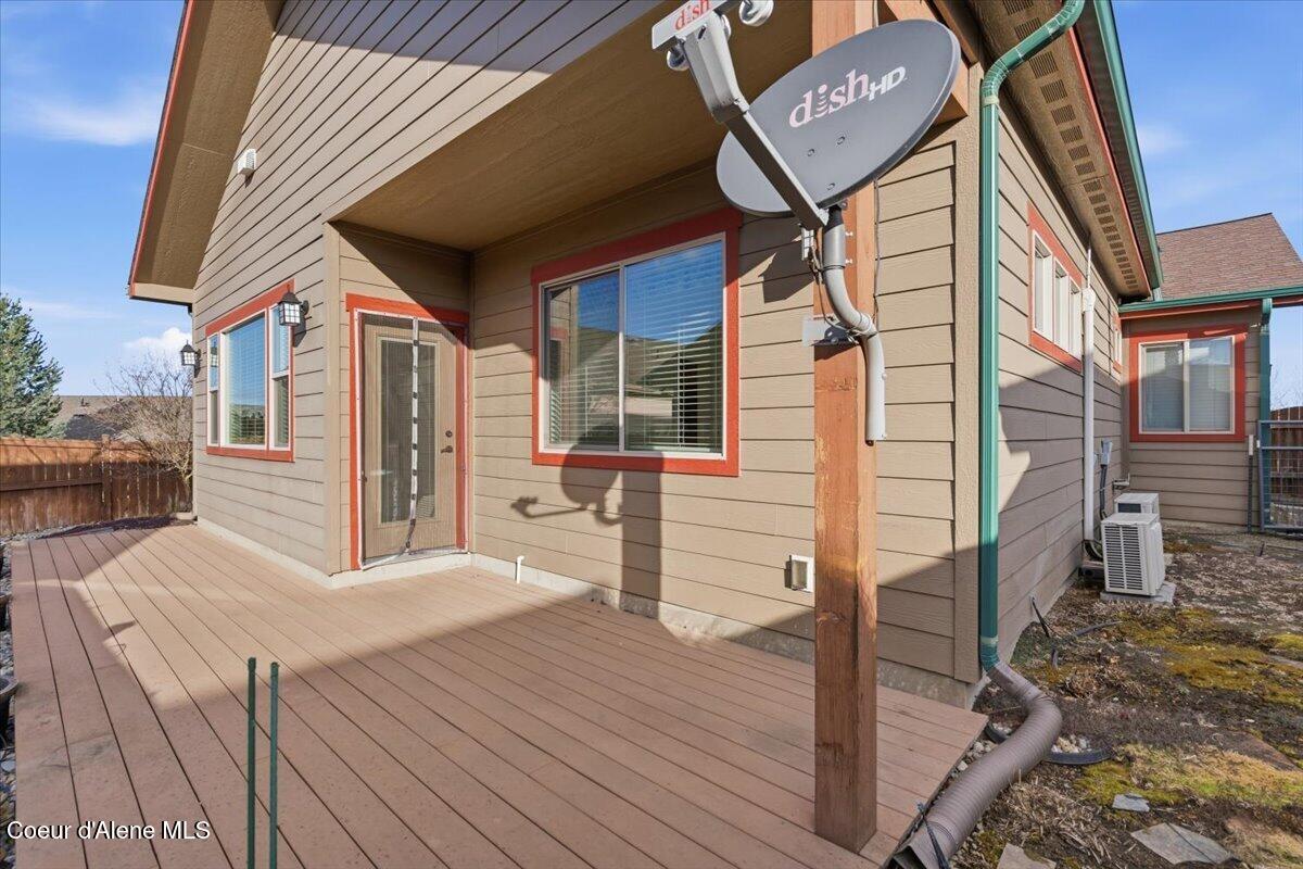 962 Waterloo Lane Coeur D'Alene, ID 83815 - Photo 38 of 46 Back Deck