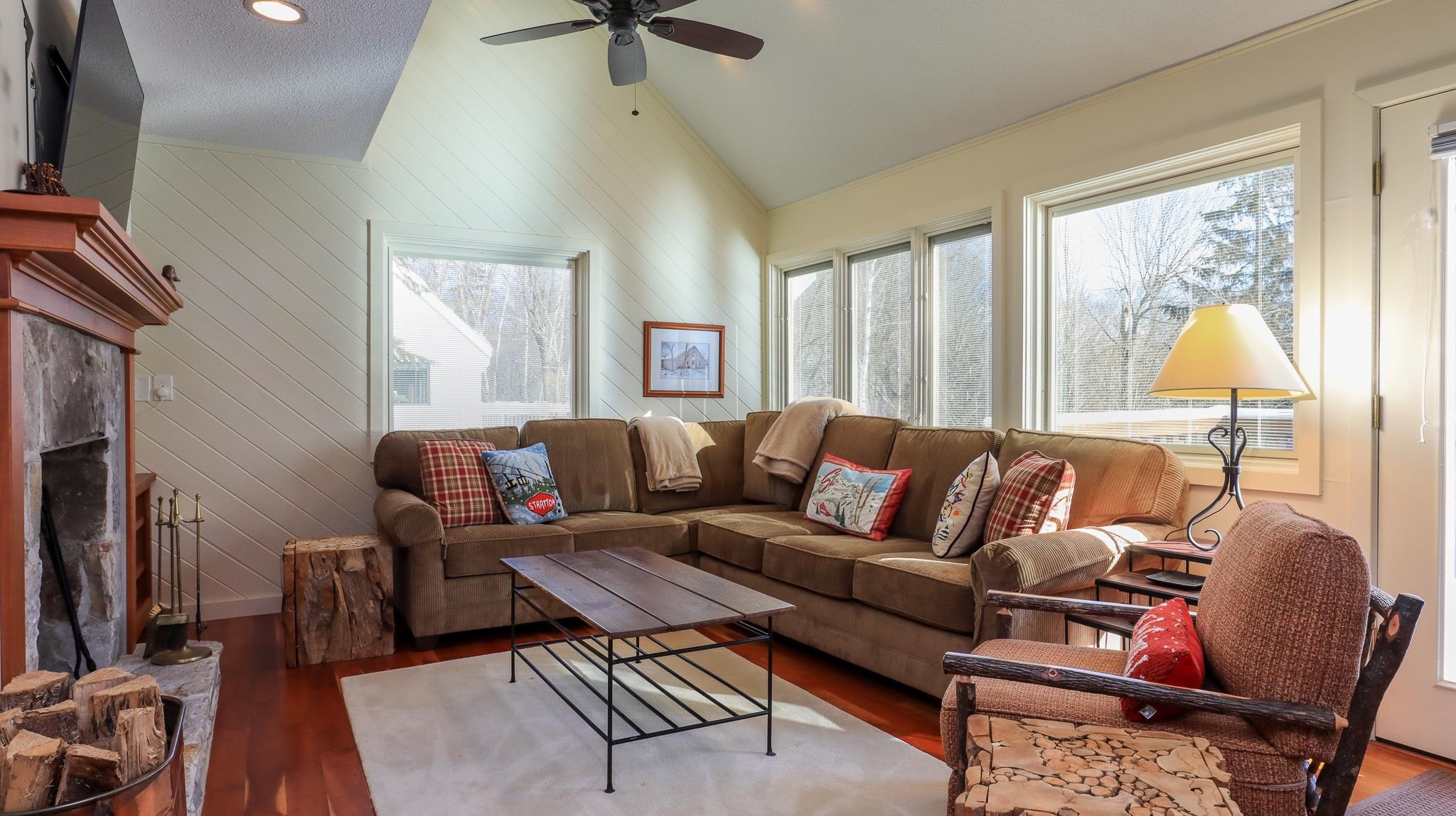 65 Styles Branch Road, Unit 819 Stratton, VT 05155 - Photo 8 of 37 Gallery Image 8