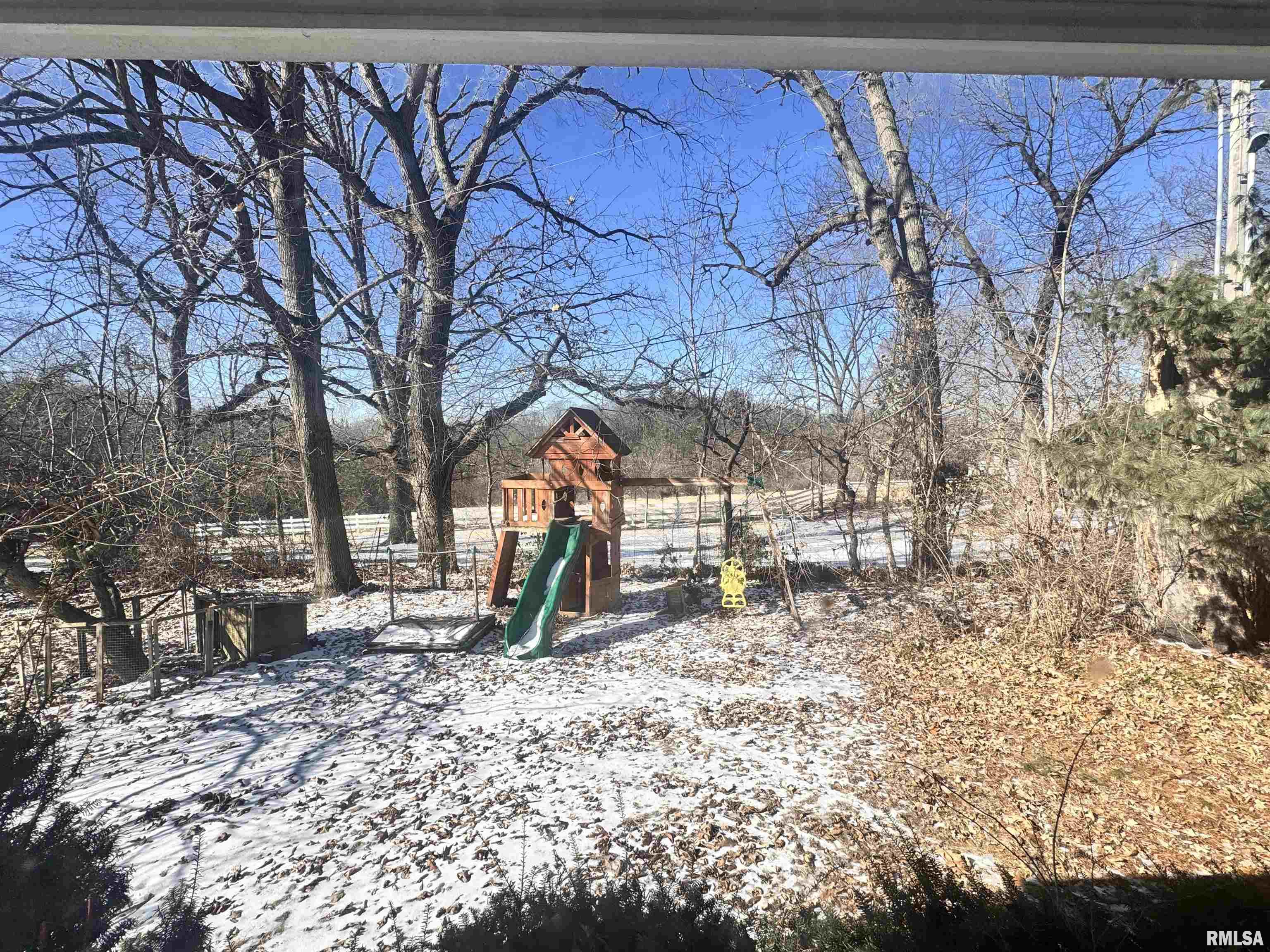 1345 Parkview Drive Macomb, IL 61455 - Photo 3 of 4