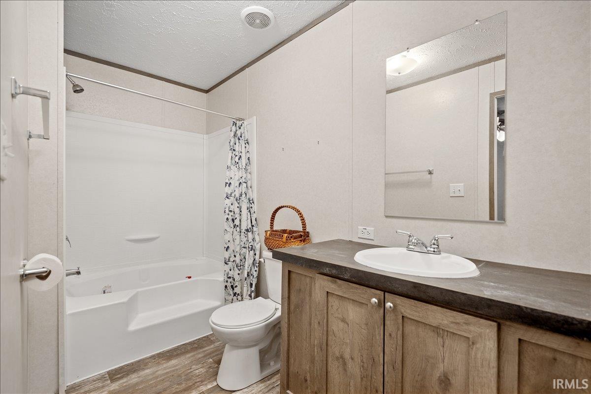 209 South Indiana Street Hazleton, IN 47640 - Photo 11 of 16