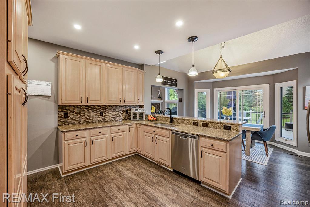 53200 Baker Road Chesterfield, MI 48047 - Photo 13 of 40