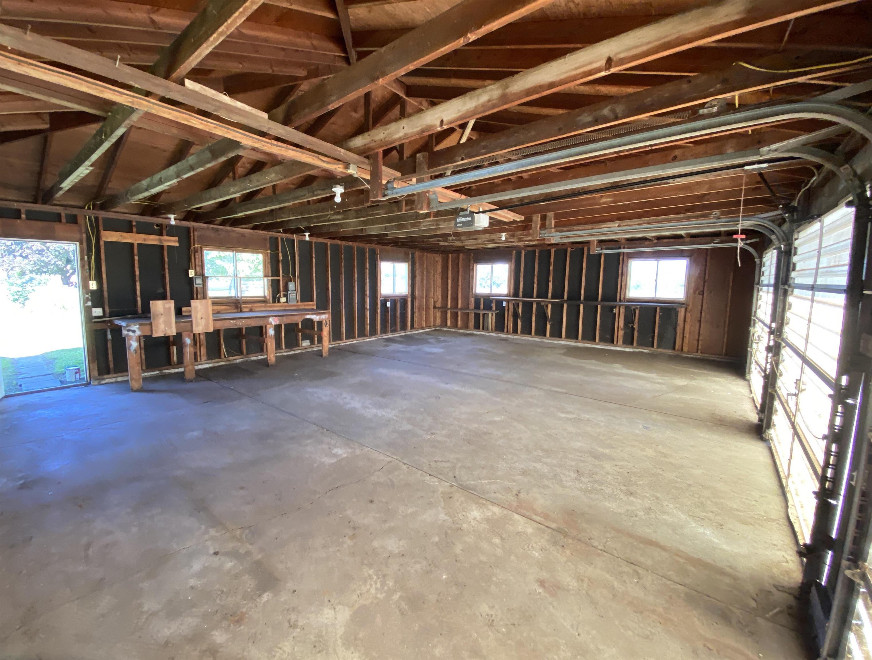 2178 Elm Road North Webberville, MI 48892 - Photo 18 of 21 Gallery Image 18