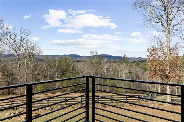 $3,995,000 | 98 Saddle Back Trail, Blue Ridge, GA 30513