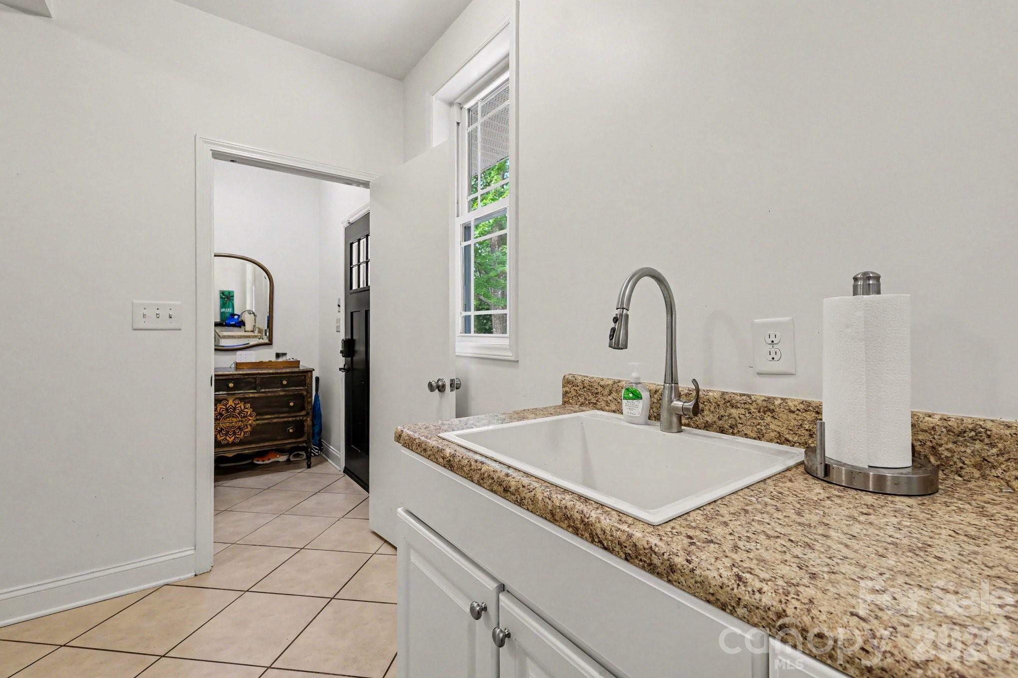 408 Griffith Road Monroe, NC 28112 - Photo 11 of 41