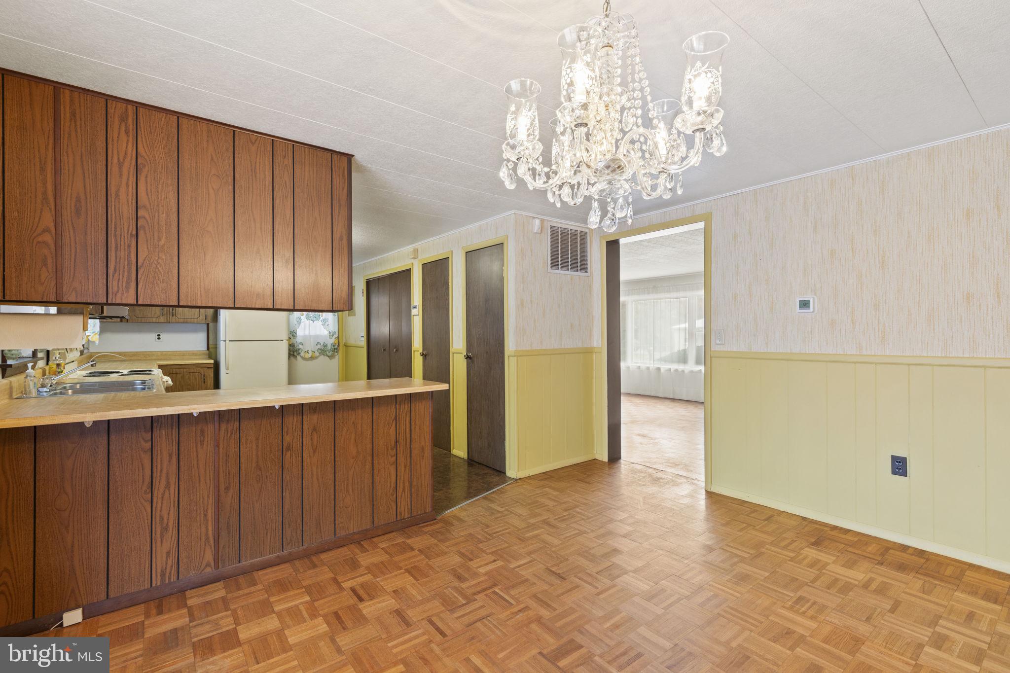 1409 Maple Avenue Baltimore, MD 21221 - Photo 11 of 35