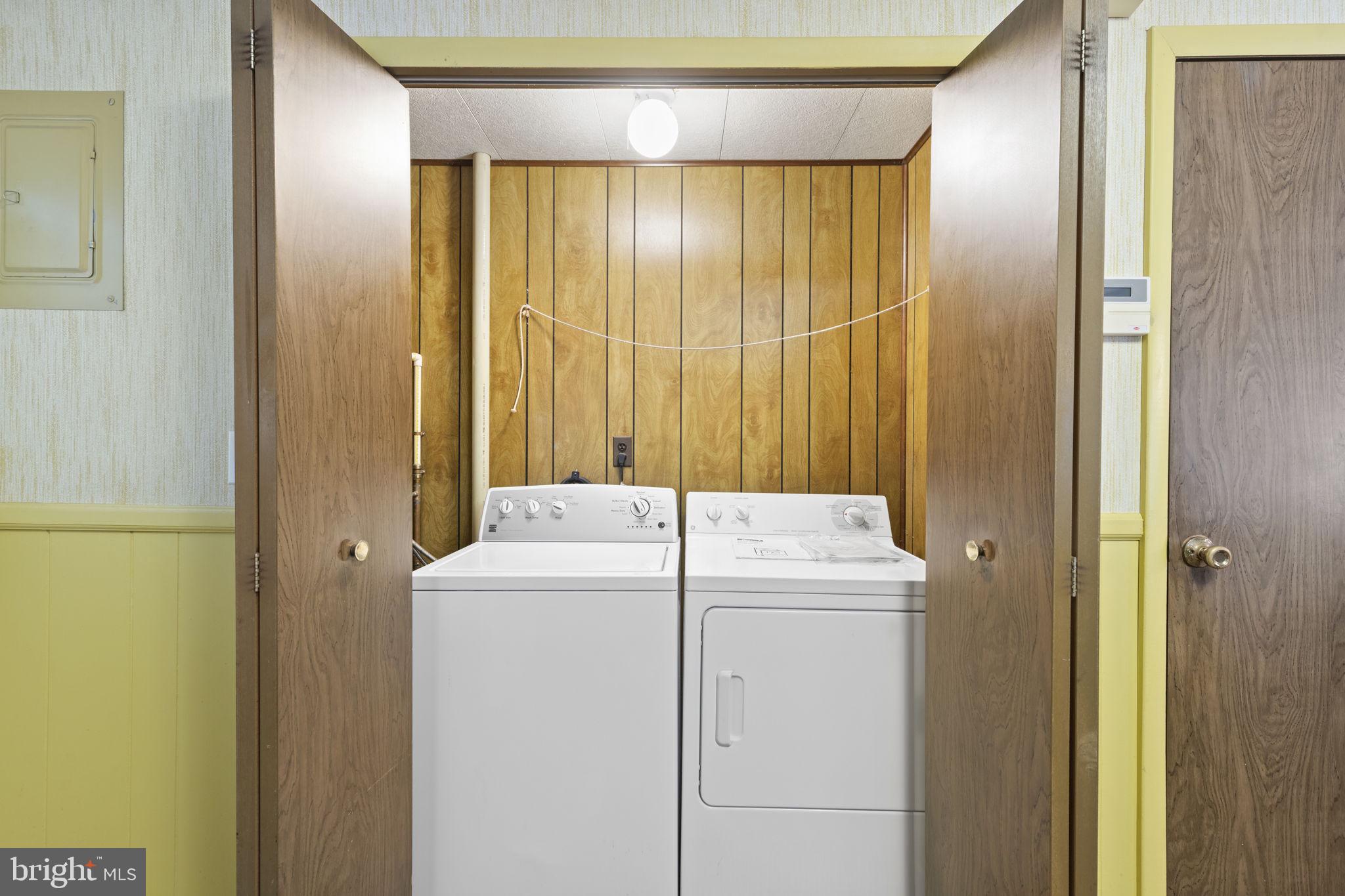 1409 Maple Avenue Baltimore, MD 21221 - Photo 22 of 35