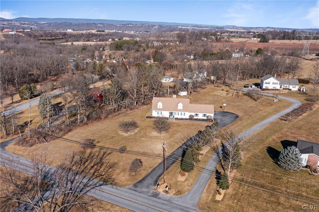 5051 Oakland Road Coplay, PA 18037 - Photo 8 of 50 Gallery Image 8