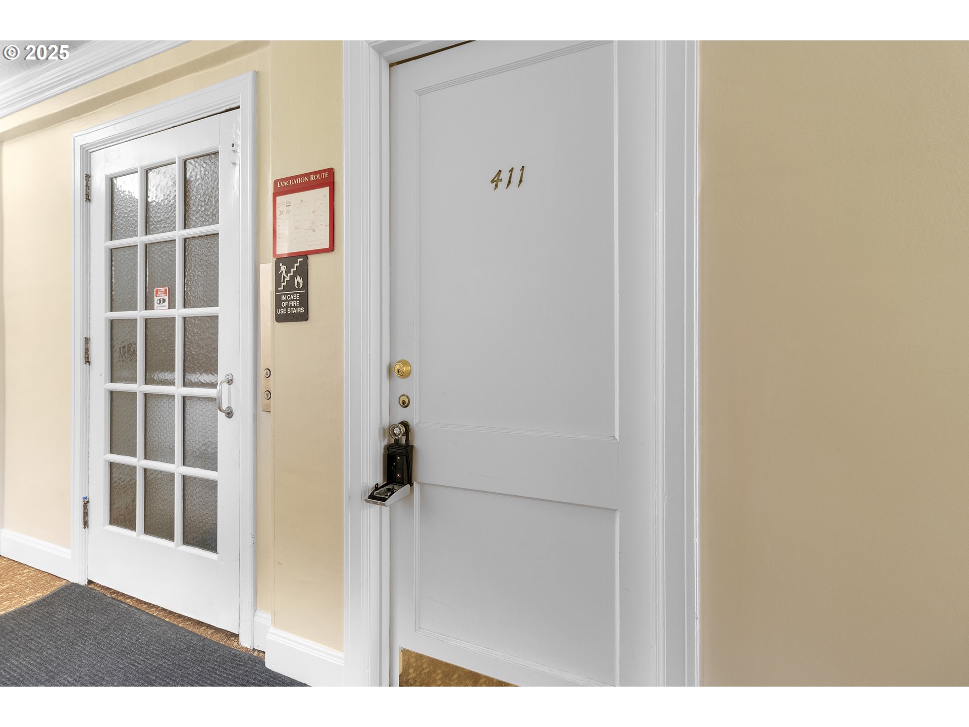 709 Southwest 16th Avenue Portland, OR 97205 - Photo 34 of 43