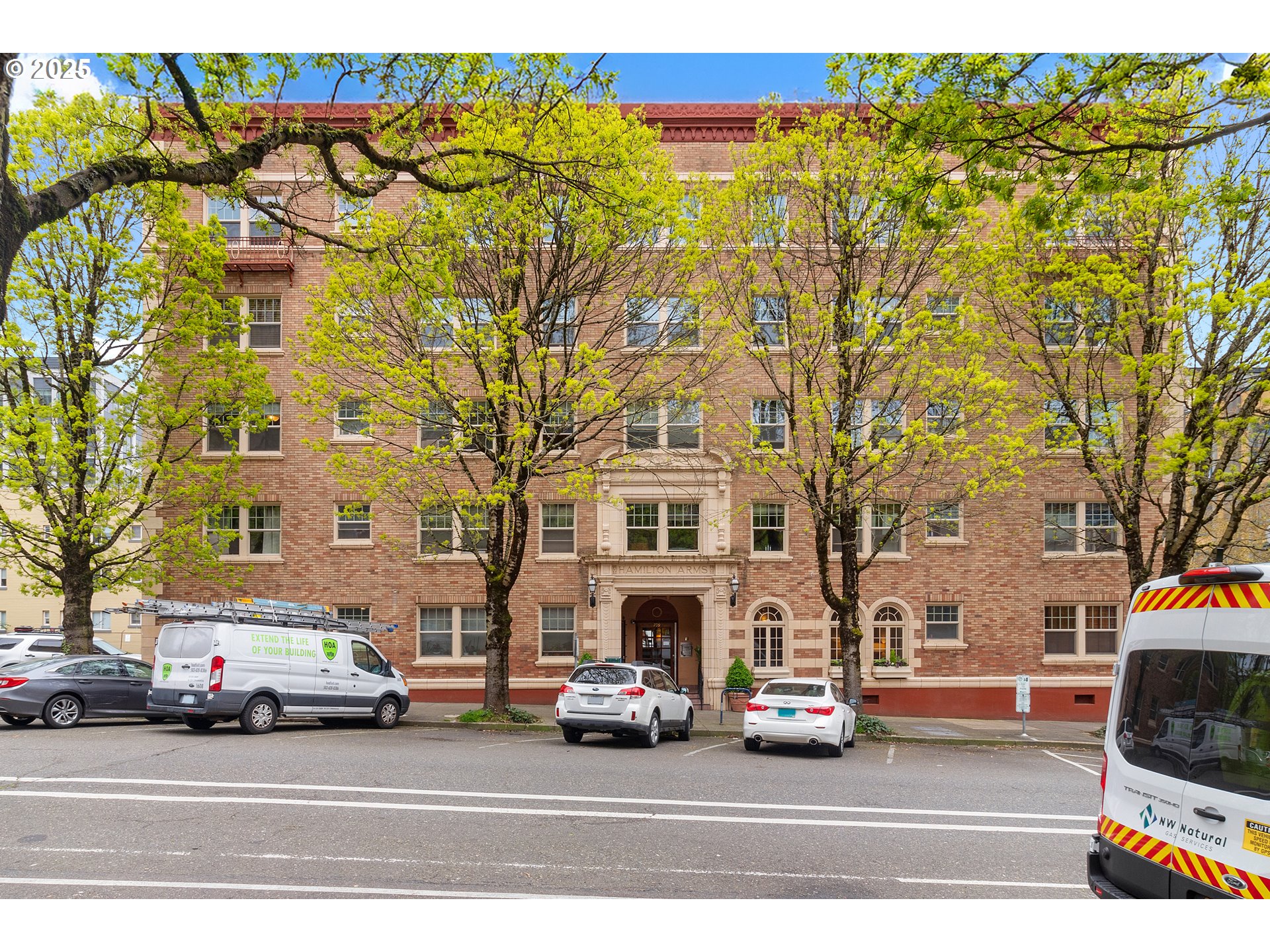 709 Southwest 16th Avenue Portland, OR 97205 - Photo 5 of 43