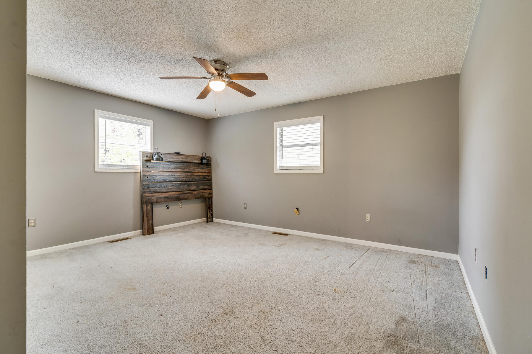 181 Hart Road Elizabethton, TN 37643 - Photo 25 of 34 027