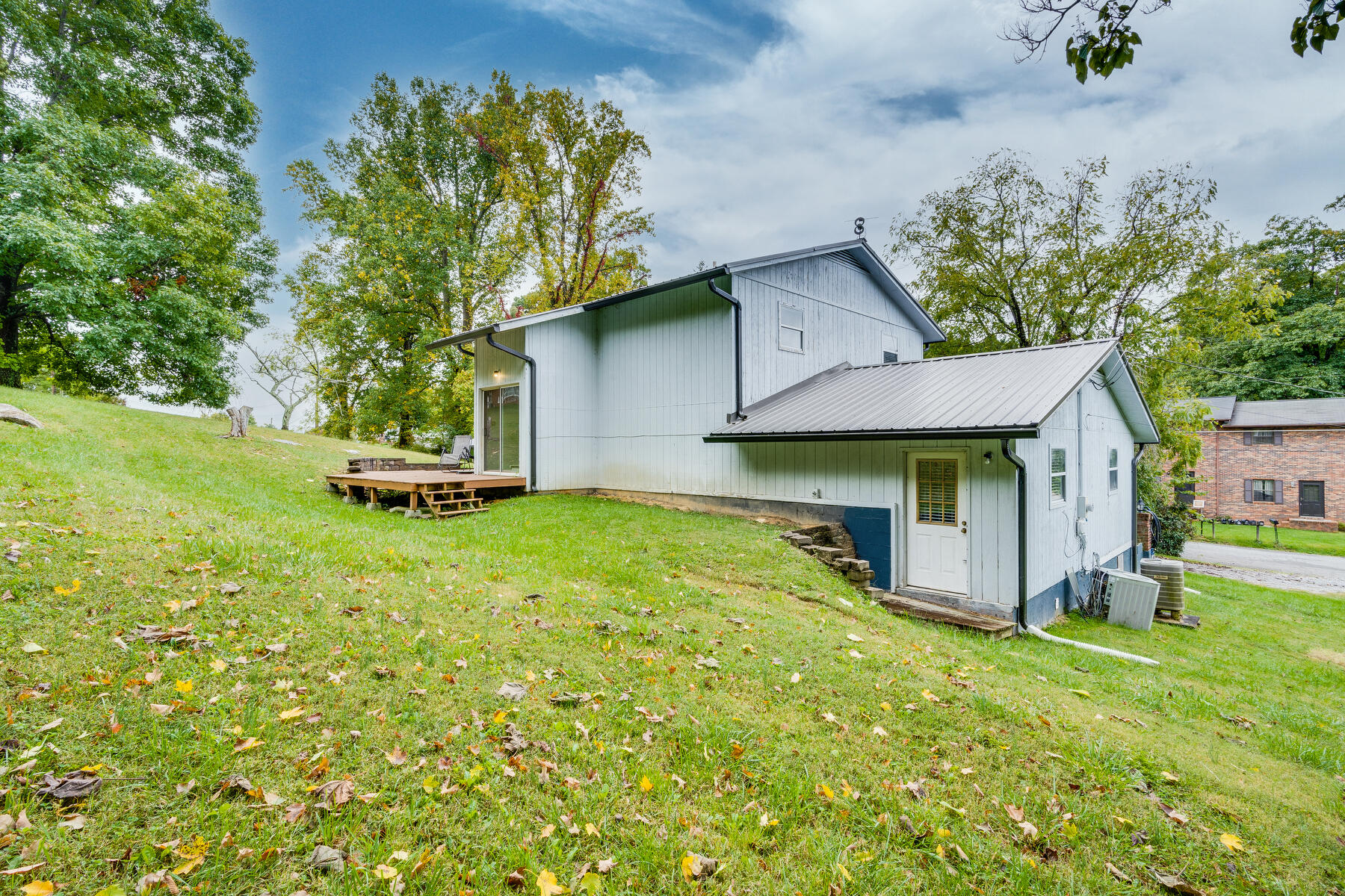 181 Hart Road Elizabethton, TN 37643 - Photo 30 of 34 032