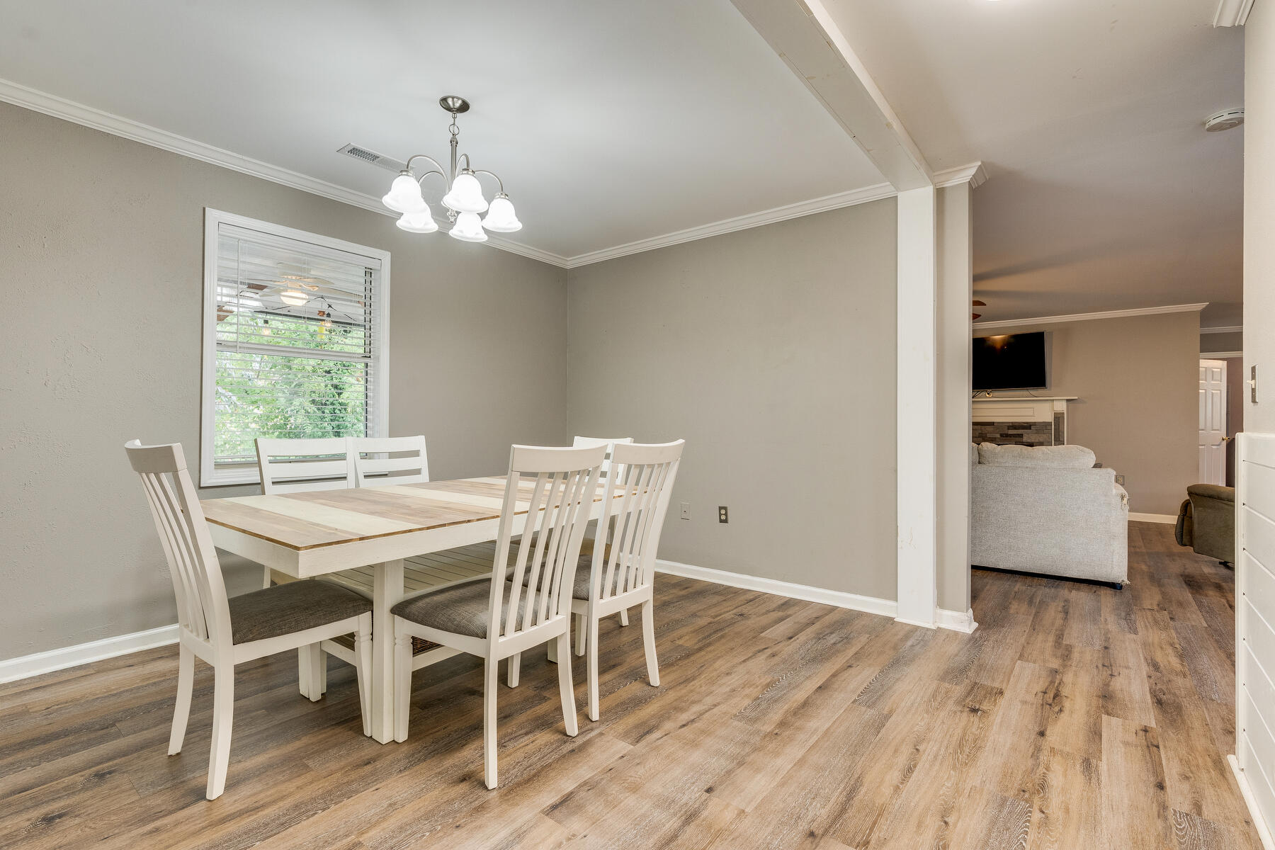 181 Hart Road Elizabethton, TN 37643 - Photo 8 of 34 010