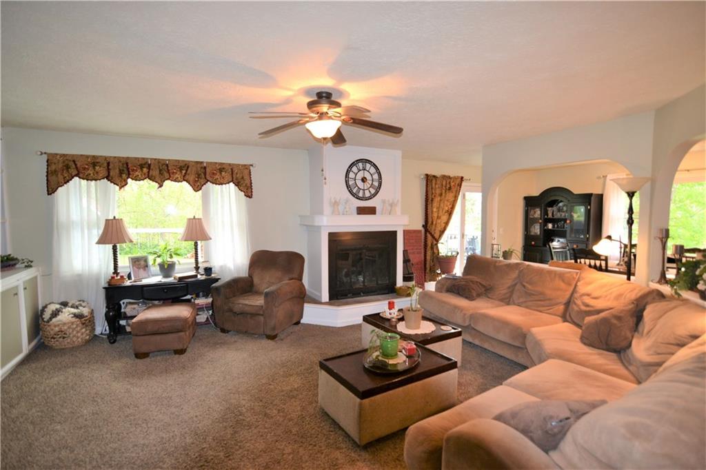 111 Spring Street Danville, IN 46122 - Photo 9 of 30 Gallery Image 9