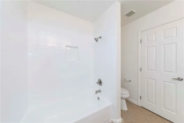 $3,500 | 2423 Coventry Circle, Fullerton, CA 92833