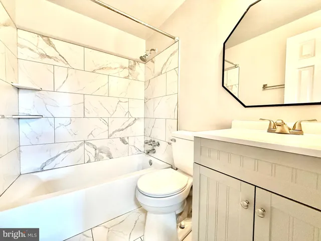 $2,800 | 4537 Kingston Road, Woodbridge, VA 22193