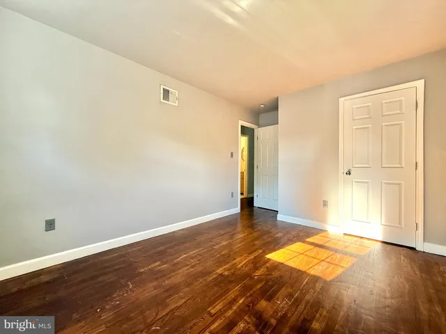 $2,800 | 4537 Kingston Road, Woodbridge, VA 22193