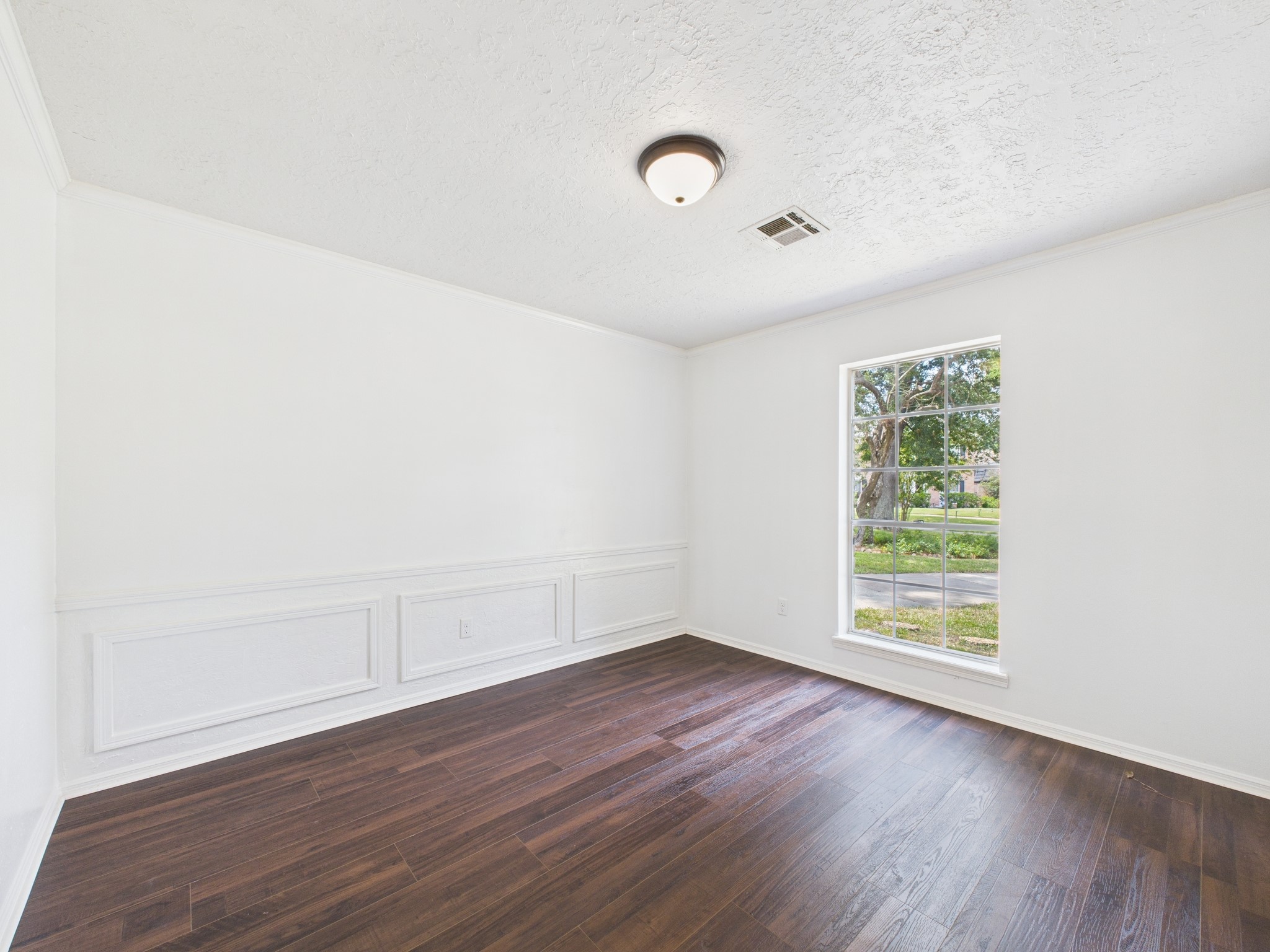 8315 Lichen Lane Spring, TX 77379 - Photo 6 of 34