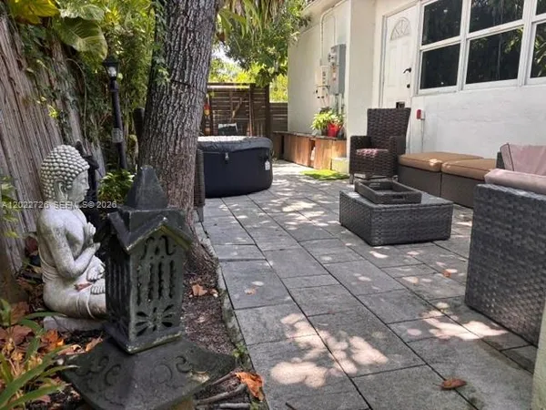 $3,600 | 8228 Northeast 8th Court, Miami, FL 33138