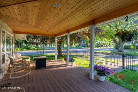 $1,025,000 | 702 North Government Way, Coeur D'Alene, ID 83814