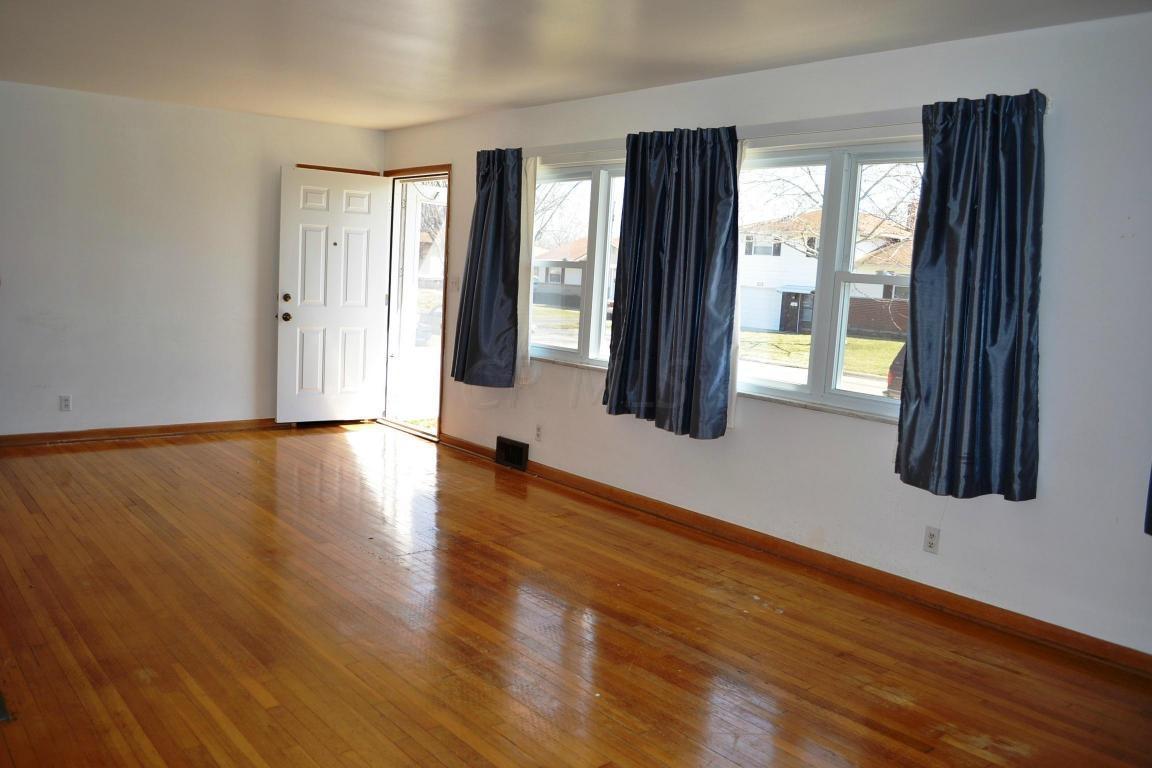 851 Brixham Road Columbus, OH 43204 - Photo 4 of 10 Gallery Image 4