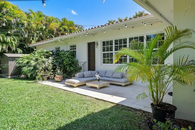 $1,570,000 | 1551 Delgado Avenue, Coral Gables, FL 33146