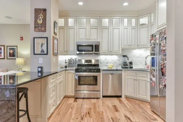$5,200 | 9 Appleton Street, Unit 1, Boston, MA 02116