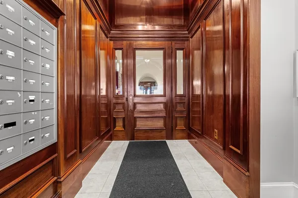 $5,200 | 9 Appleton Street, Unit 1, Boston, MA 02116