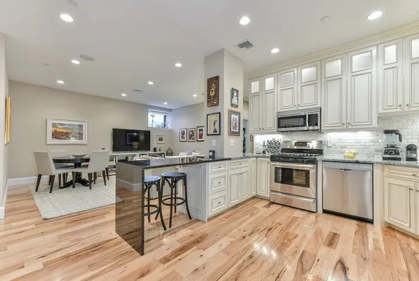 $5,200 | 9 Appleton Street, Unit 1, Boston, MA 02116