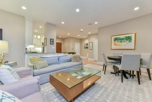 $5,200 | 9 Appleton Street, Unit 1, Boston, MA 02116