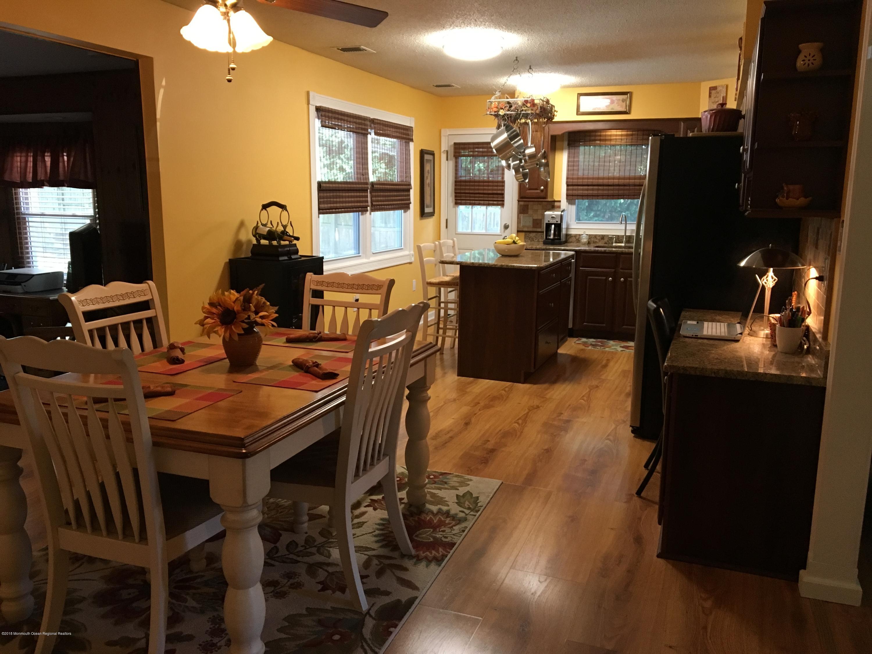 129 Equinox Road Manahawkin, NJ 08050 - Photo 13 of 39 kkkk