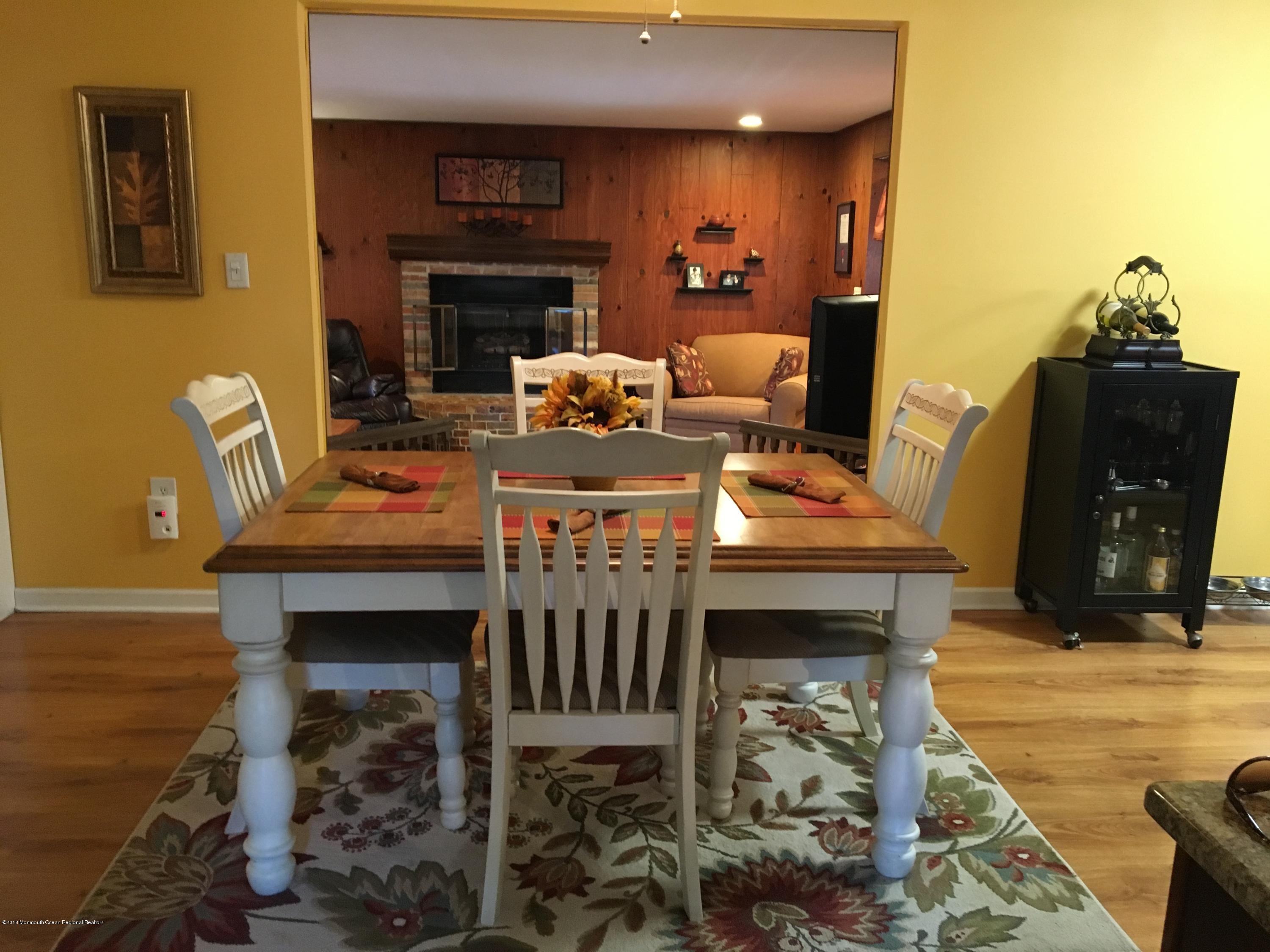 129 Equinox Road Manahawkin, NJ 08050 - Photo 15 of 39 l