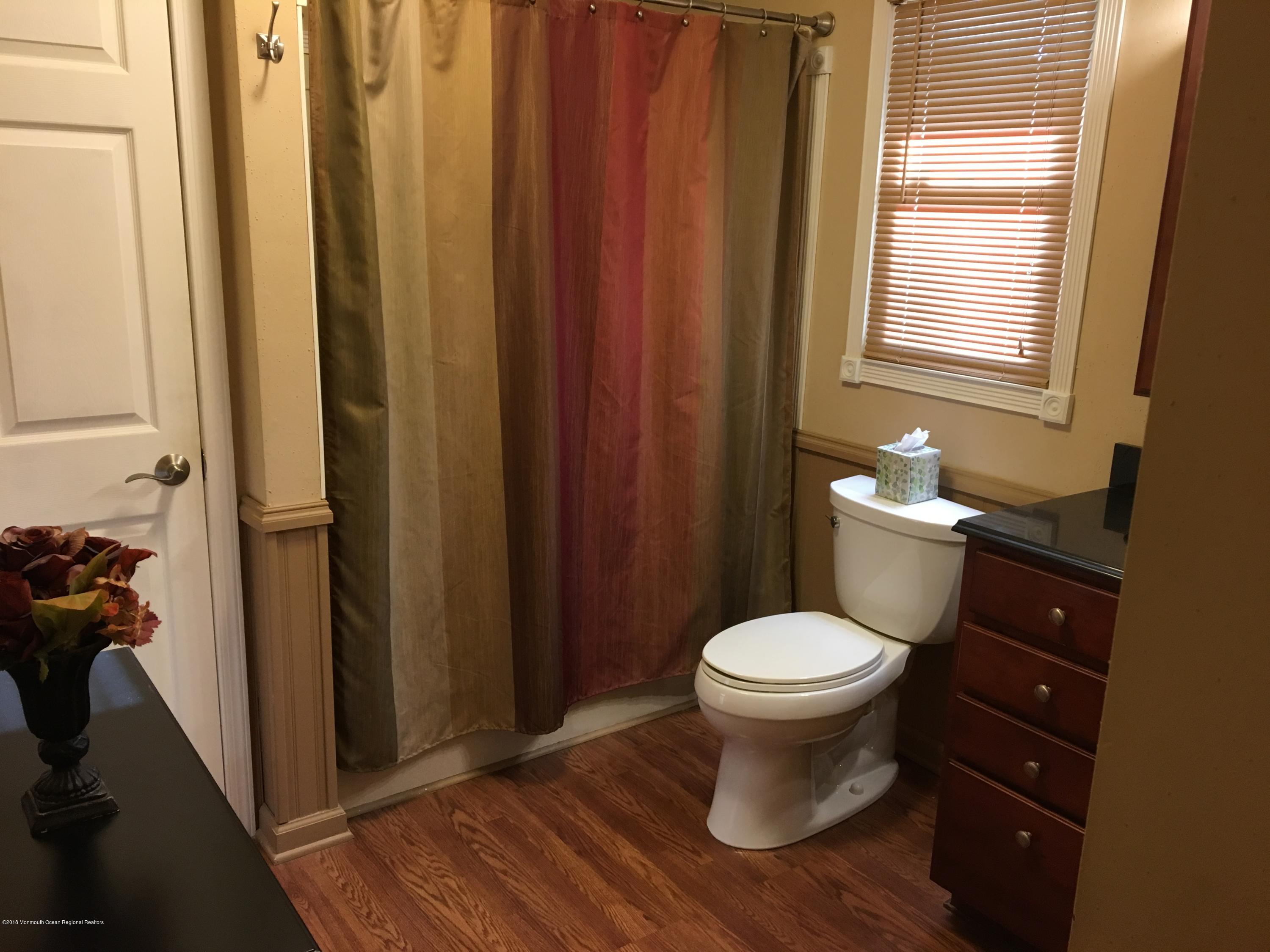 129 Equinox Road Manahawkin, NJ 08050 - Photo 23 of 39 o