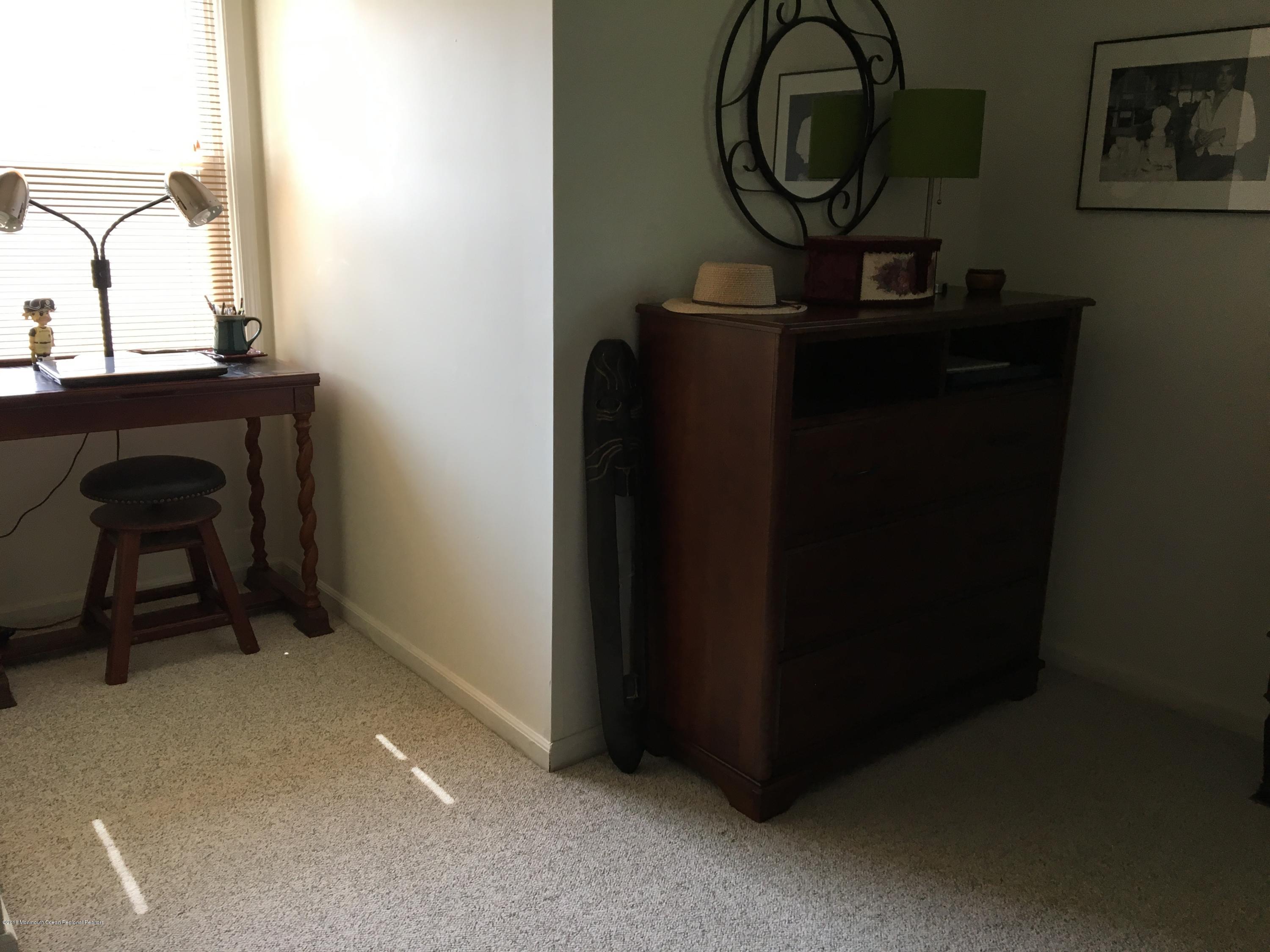 129 Equinox Road Manahawkin, NJ 08050 - Photo 27 of 39 ppp