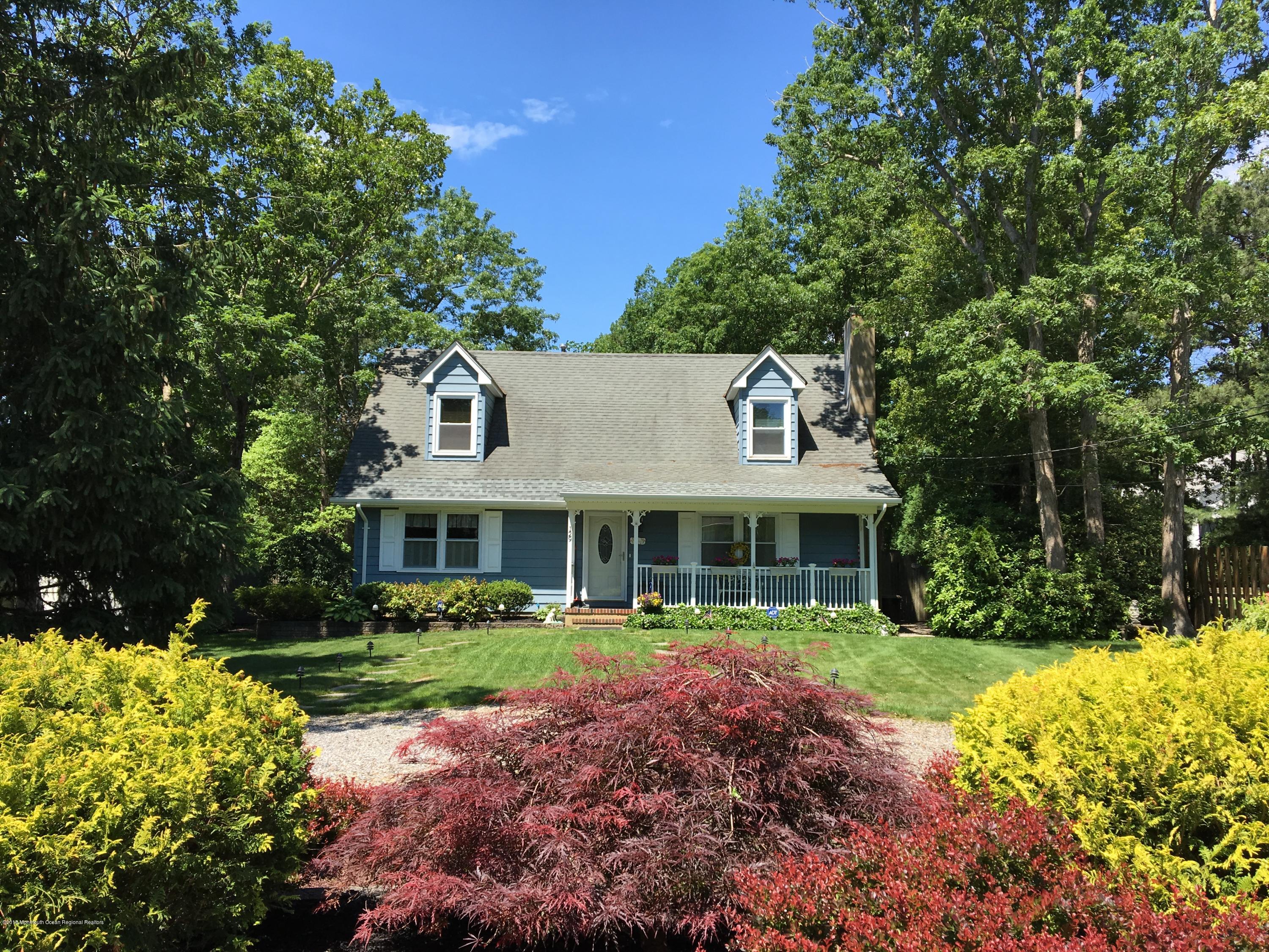 129 Equinox Road Manahawkin, NJ 08050 - Photo 4 of 39 b